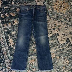 Veronica Beard NWT Vigoss Women's Classic Blue Carly 11” kick flare Leg Jeans